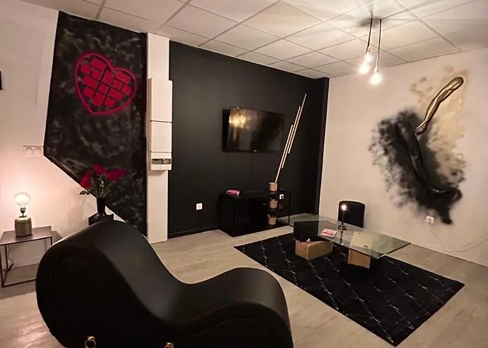 L'escapade Sensuelle - La D'epernay Lägenhet