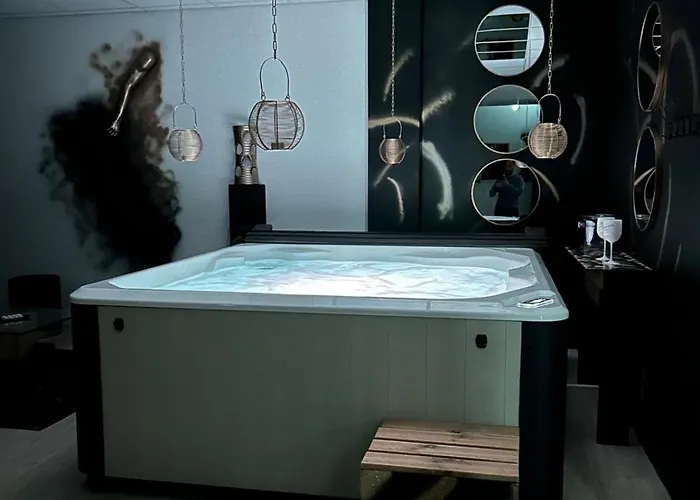 L'escapade Sensuelle - La D'epernay Lägenhet *